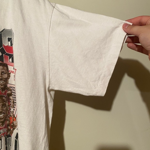 1991 Chicago Bulls Championship Tee - Picture 4 of 5